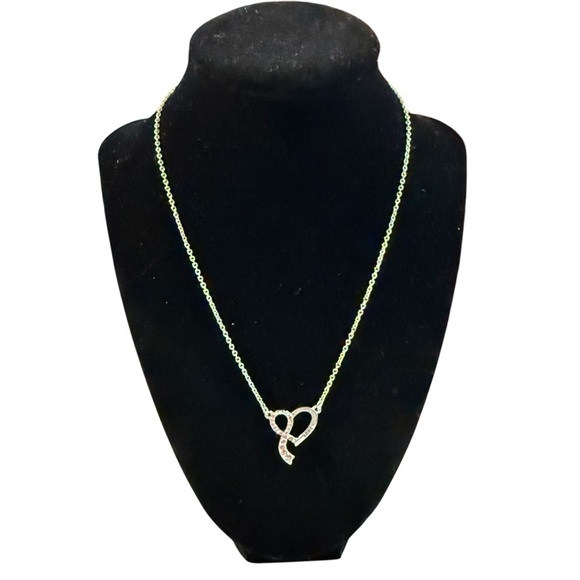 Avon Breast Cancer Crusade Heart Ribbon Necklace NIB vintage 2016 - Picture 1 of 6